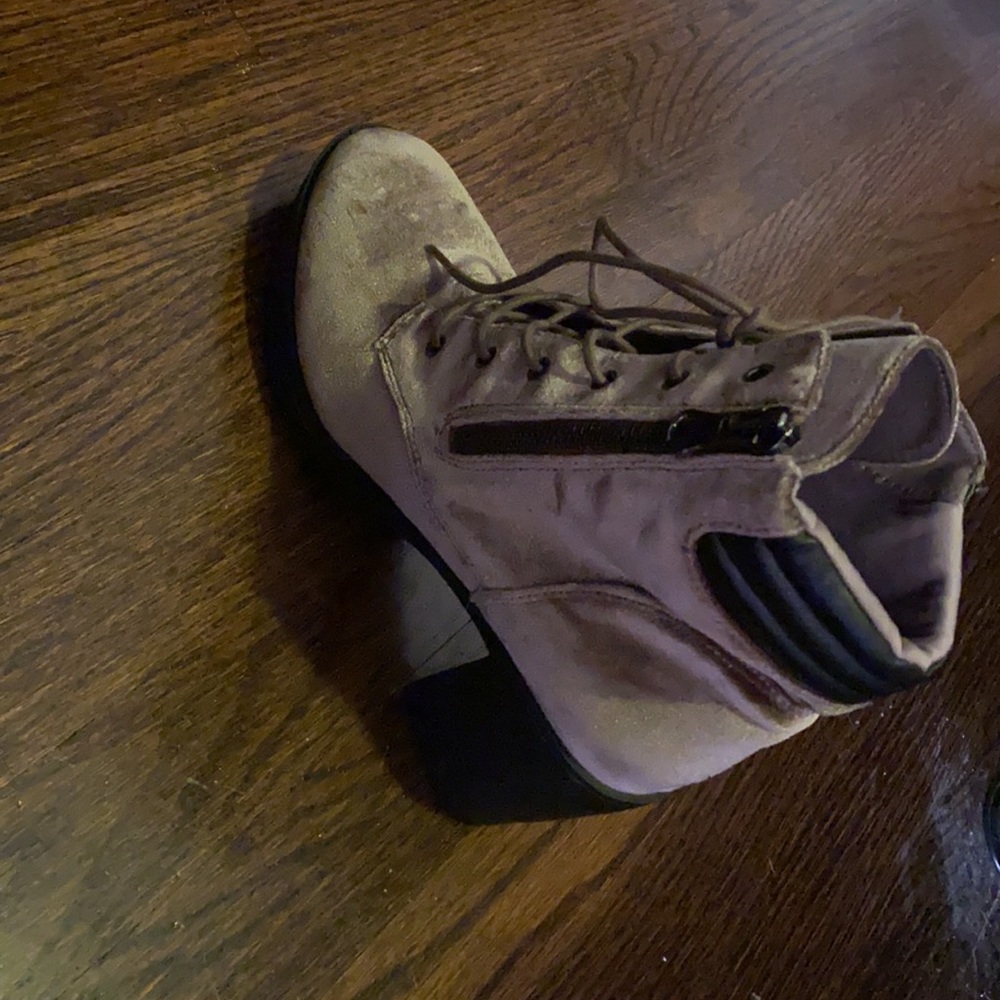 Velvet gray - Picture 3 of 3